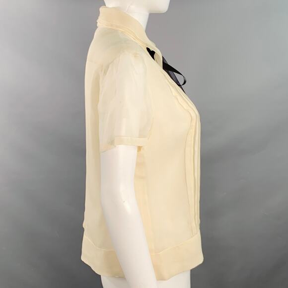 CHANEL Vintage 2003 Cruise 8 Cream Black Silk Sheer Pleated Short Sleeve Blouse - Picture 3 of 9